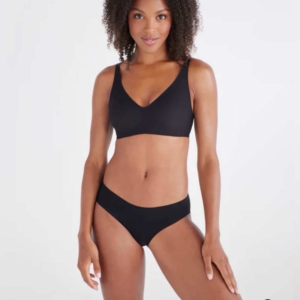 Knix - Revolution Wireless Bra